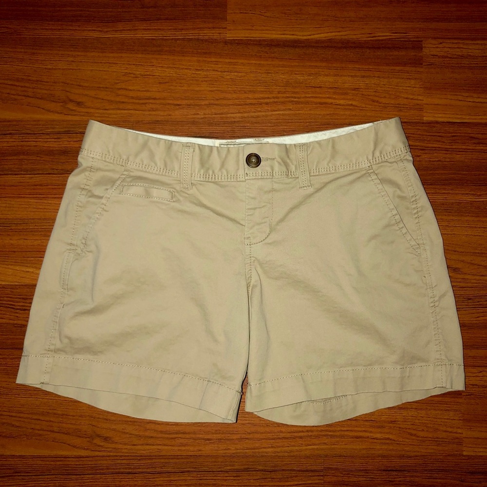 Perfect Khaki Tan Shorts 5” Old Navy 2 Golf